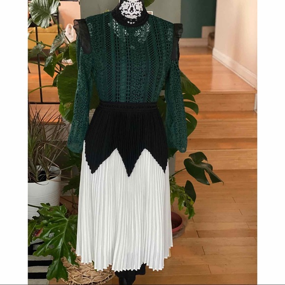 Ezpopsy Dress - Picture 2 of 5